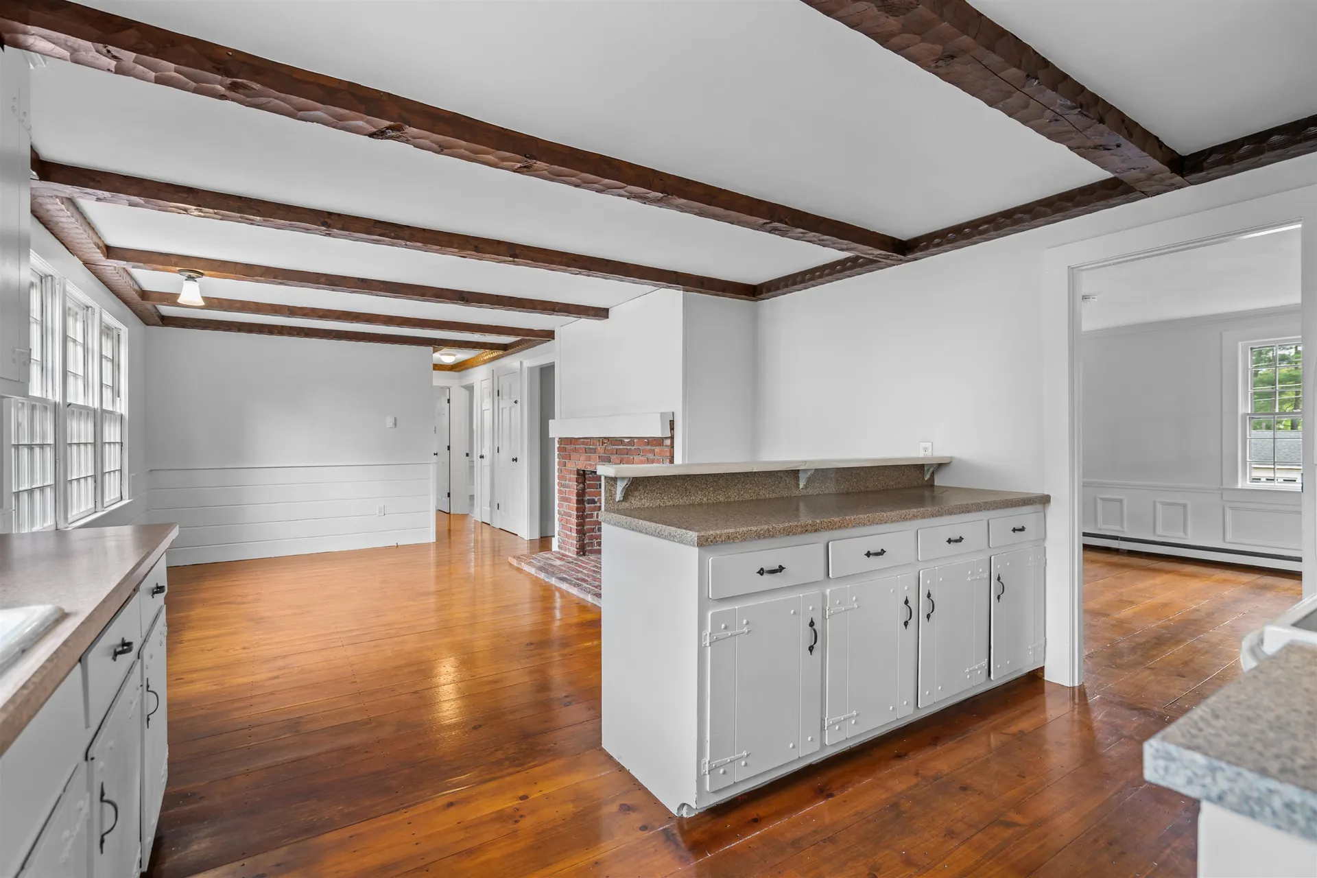 13 Wakefield Drive Nashua NH 03062