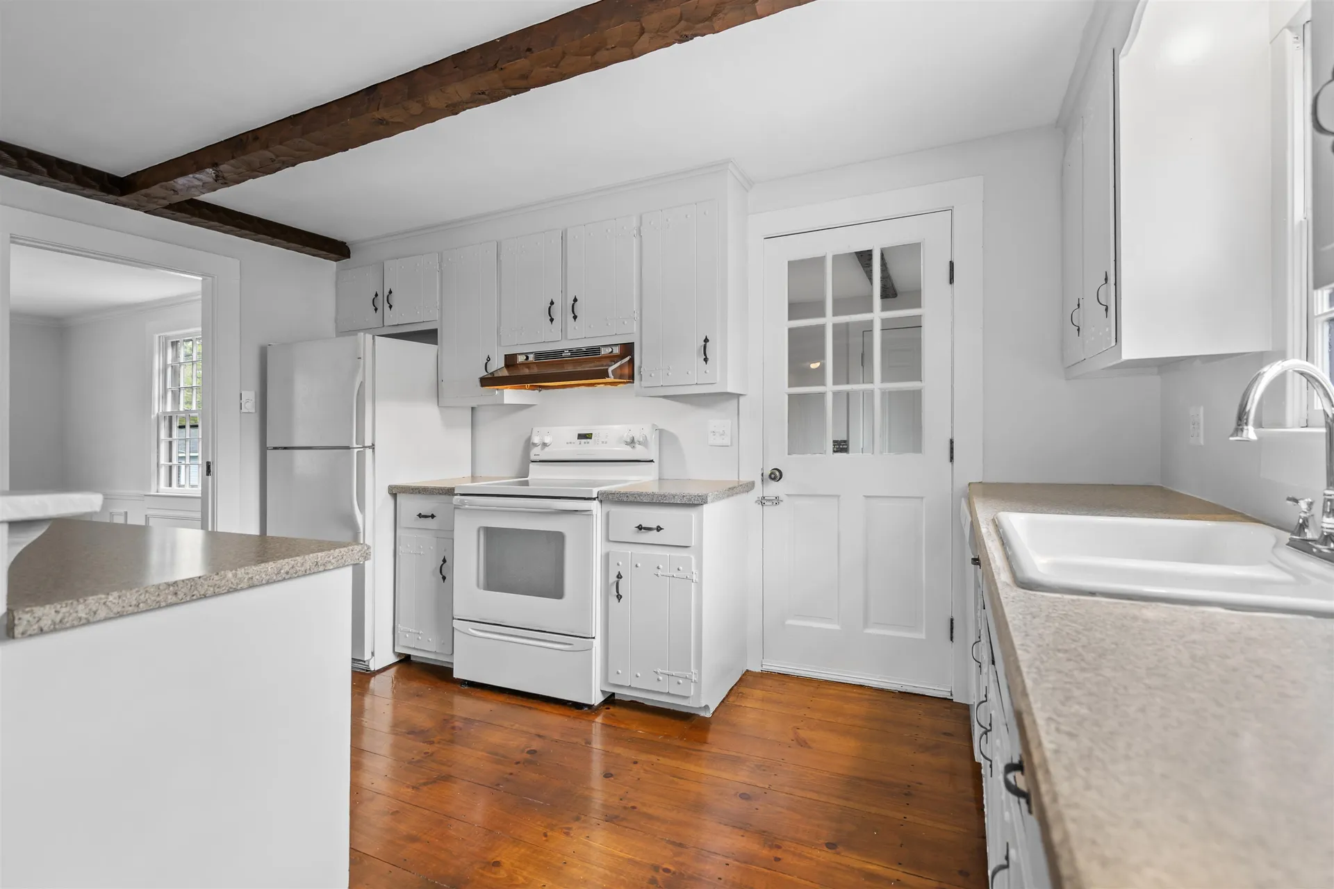 13 Wakefield Drive Nashua NH 03062