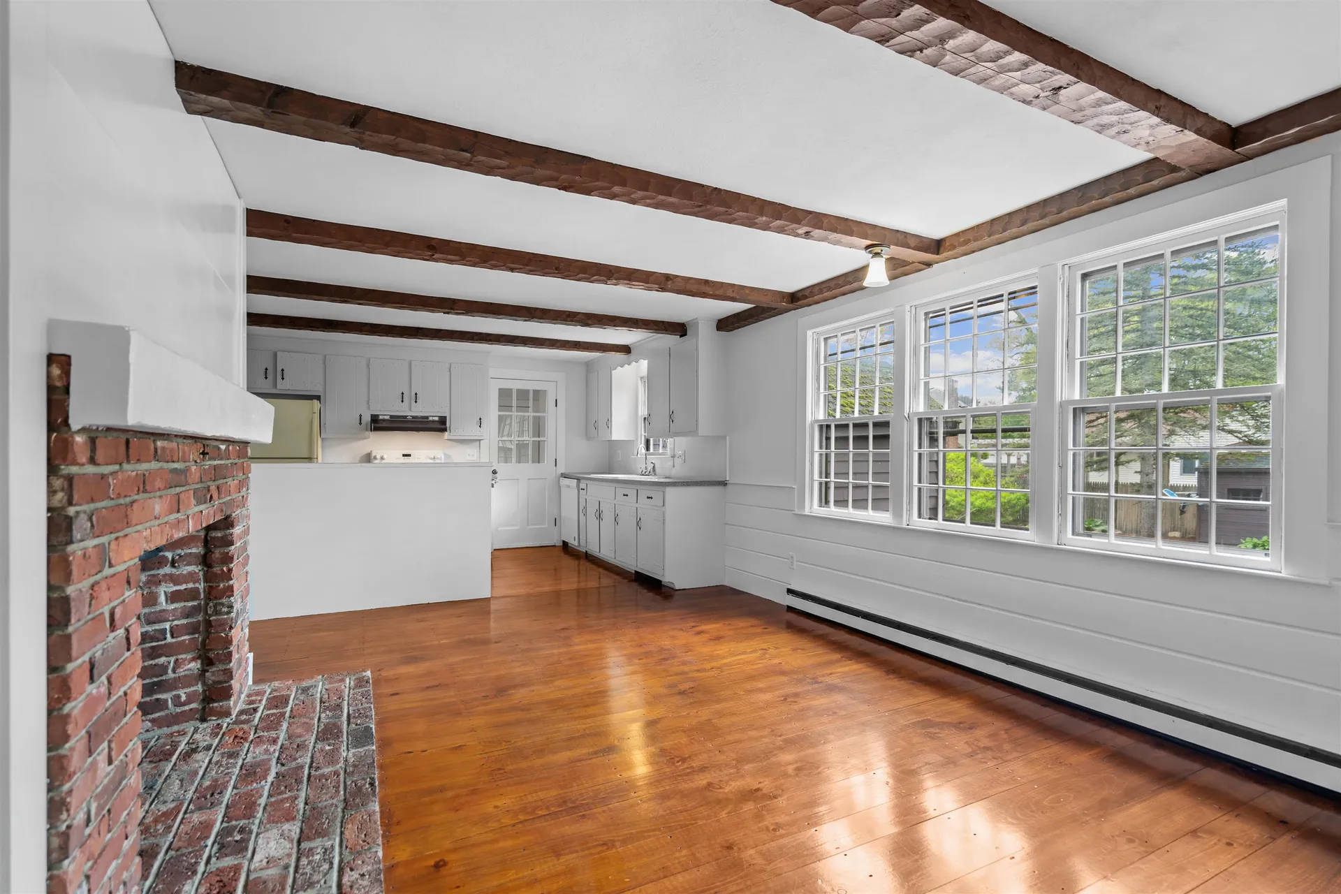 13 Wakefield Drive Nashua NH 03062