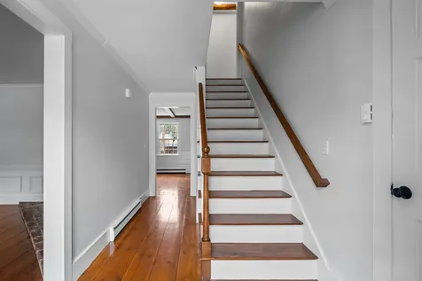 13 Wakefield Drive Nashua NH 03062