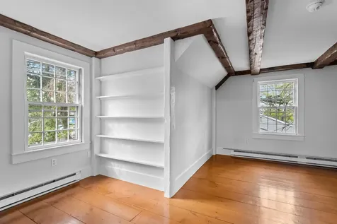 13 Wakefield Drive Nashua NH 03062