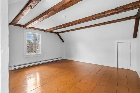 13 Wakefield Drive Nashua NH 03062