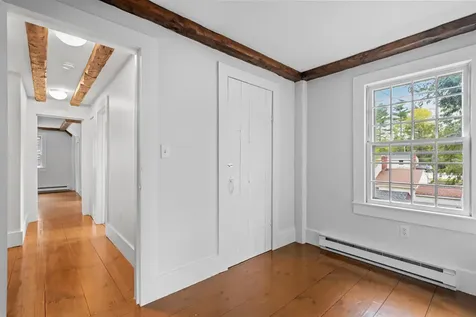 13 Wakefield Drive Nashua NH 03062
