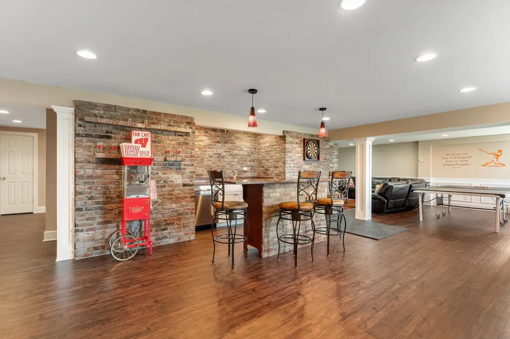 31 Vale Drive South Burlington VT 05403