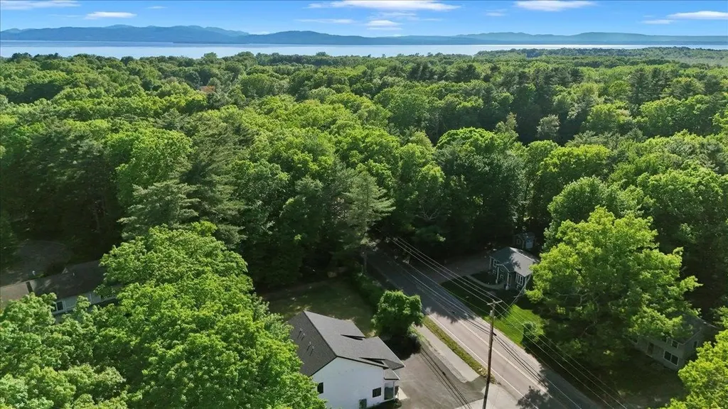 77 Colchester Point Road Colchester VT 05446