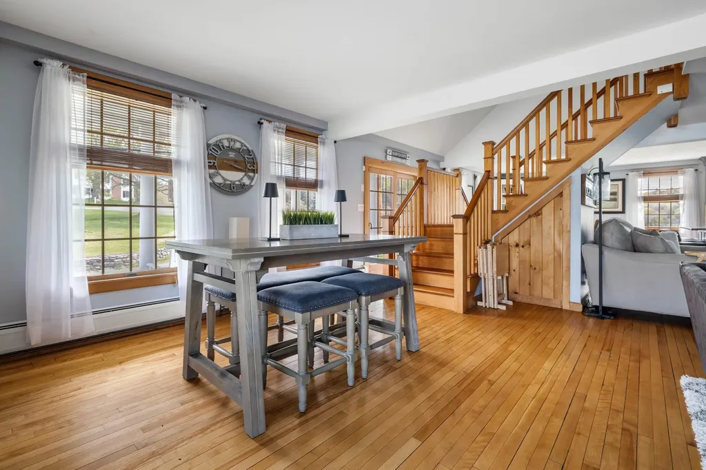 193 Rt.9 East Wilmington VT 05363