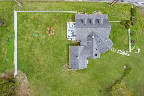 193 Rt.9 East Wilmington VT 05363