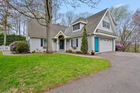 5 Mason Drive Essex Junction VT 05452