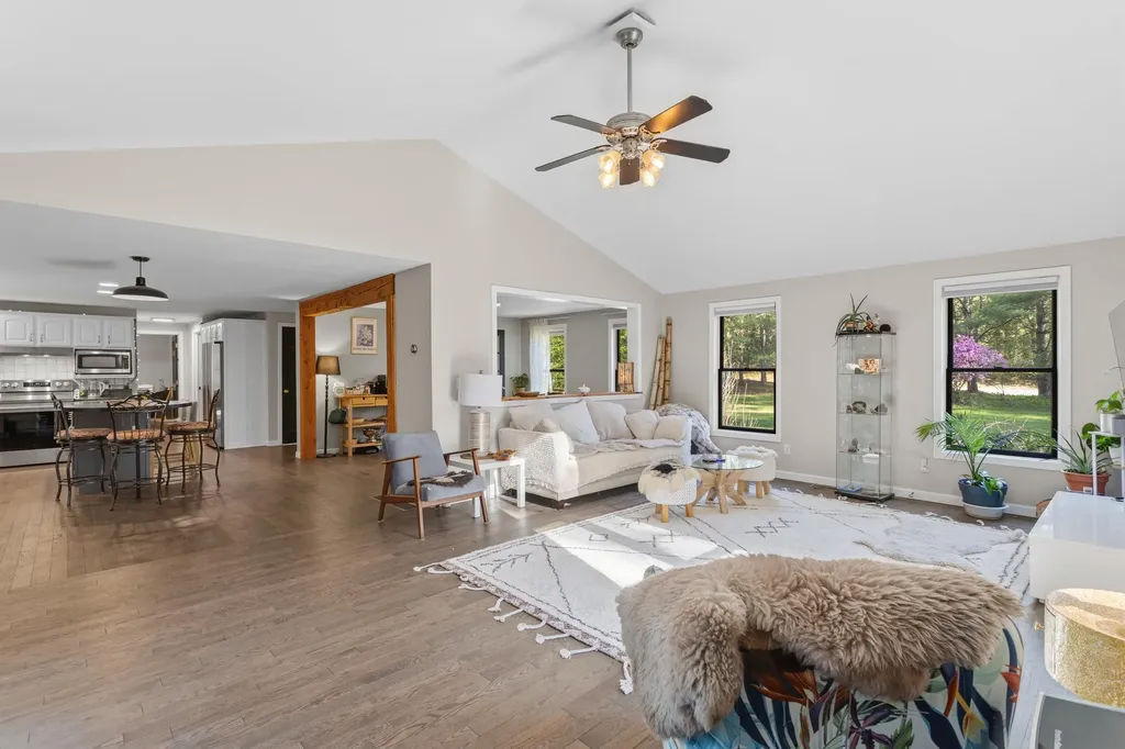 2 Wildwood Drive Brookline NH 03033