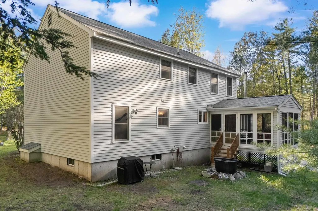 2 Wildwood Drive Brookline NH 03033