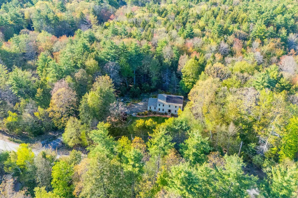 2 Wildwood Drive Brookline NH 03033
