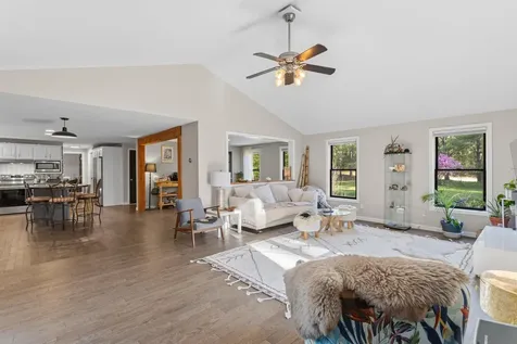 2 Wildwood Drive Brookline NH 03033