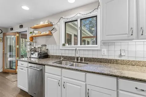 2 Wildwood Drive Brookline NH 03033