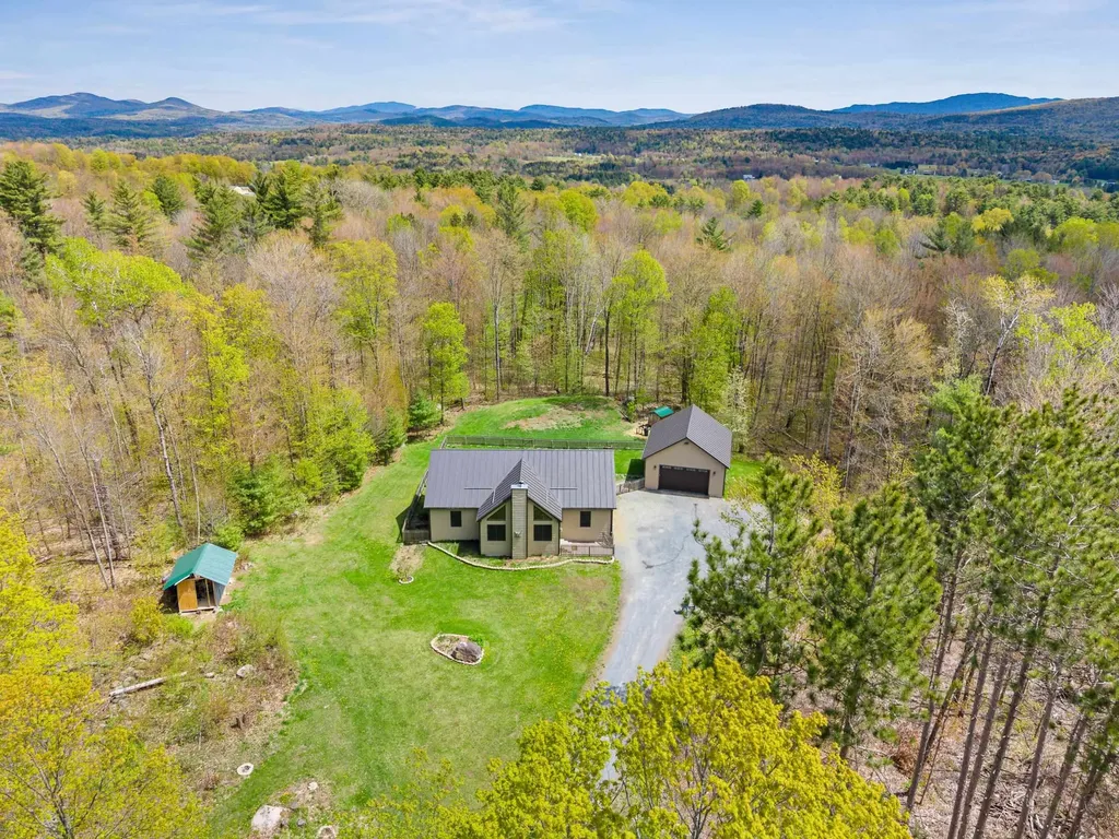 61 Twin Hill Road Westford VT 05494