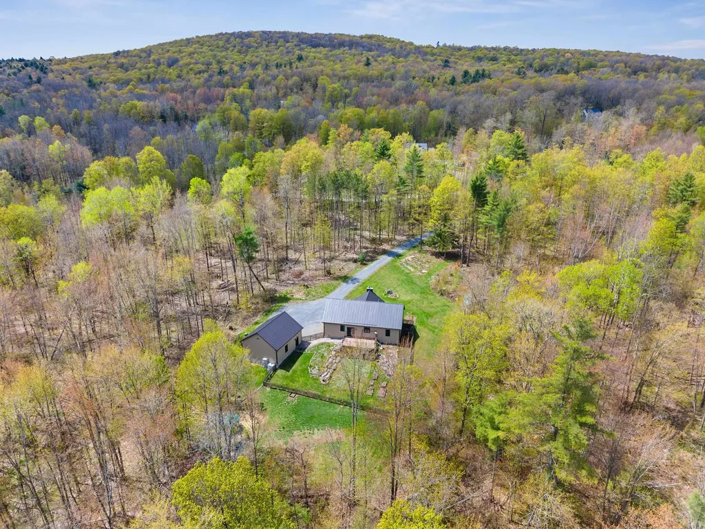 61 Twin Hill Road Westford VT 05494