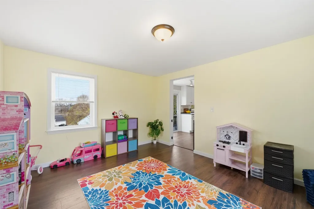 1 Matthew Drive Derry NH 03038