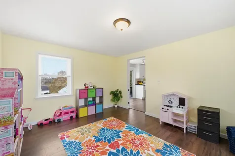 1 Matthew Drive Derry NH 03038