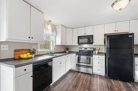 1 Matthew Drive Derry NH 03038