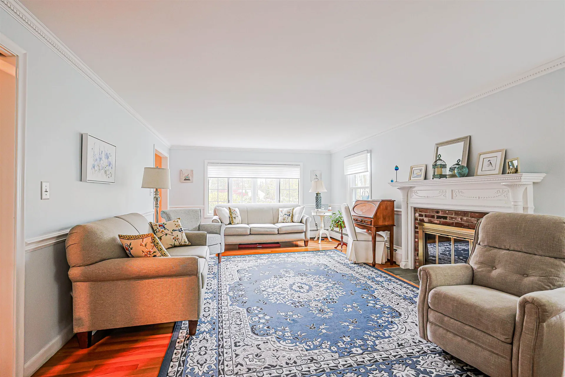 16 Marlowe Road Nashua NH 03062