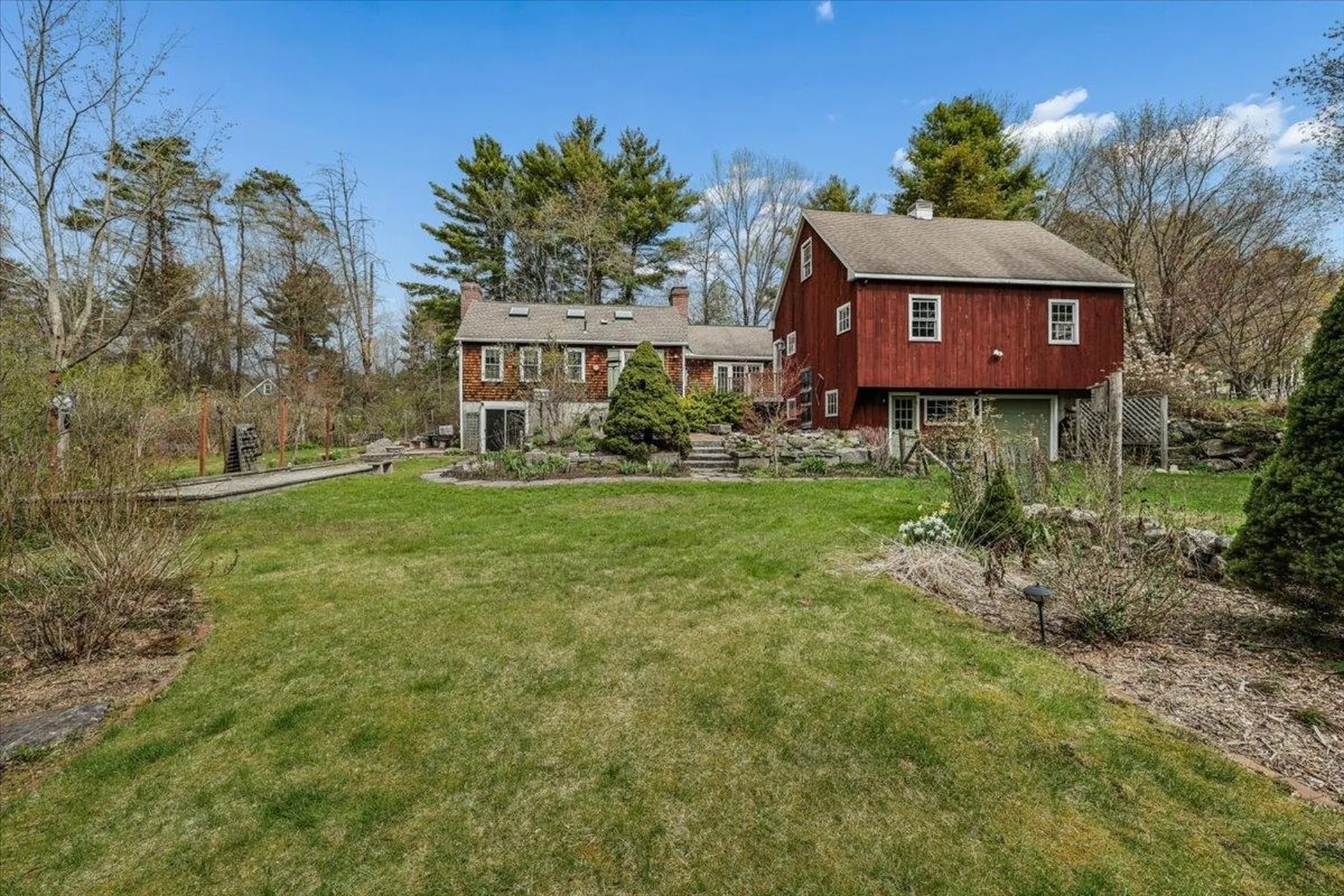 2 Mack Hill Road Amherst NH 03031