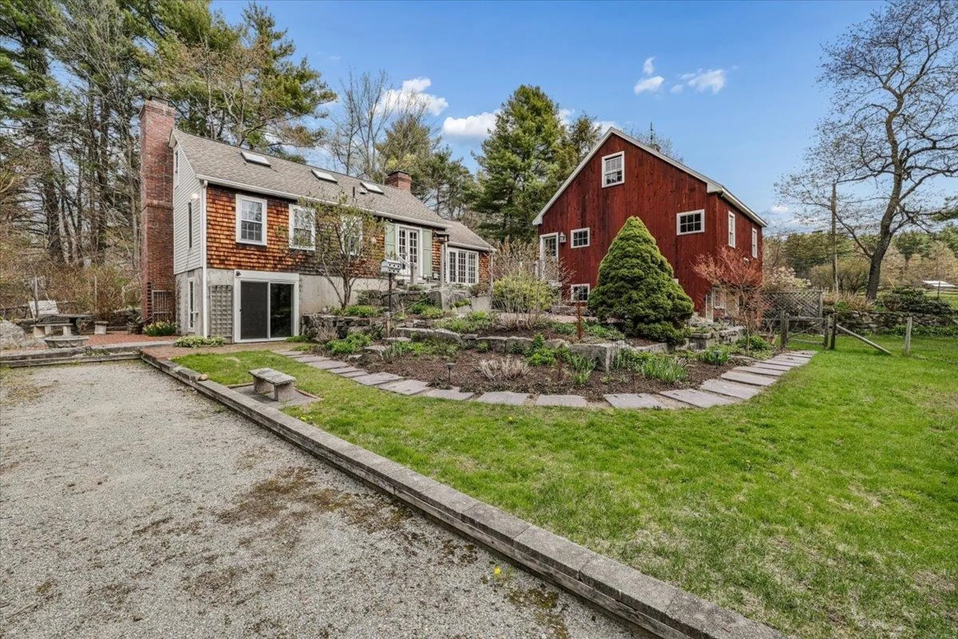 2 Mack Hill Road Amherst NH 03031