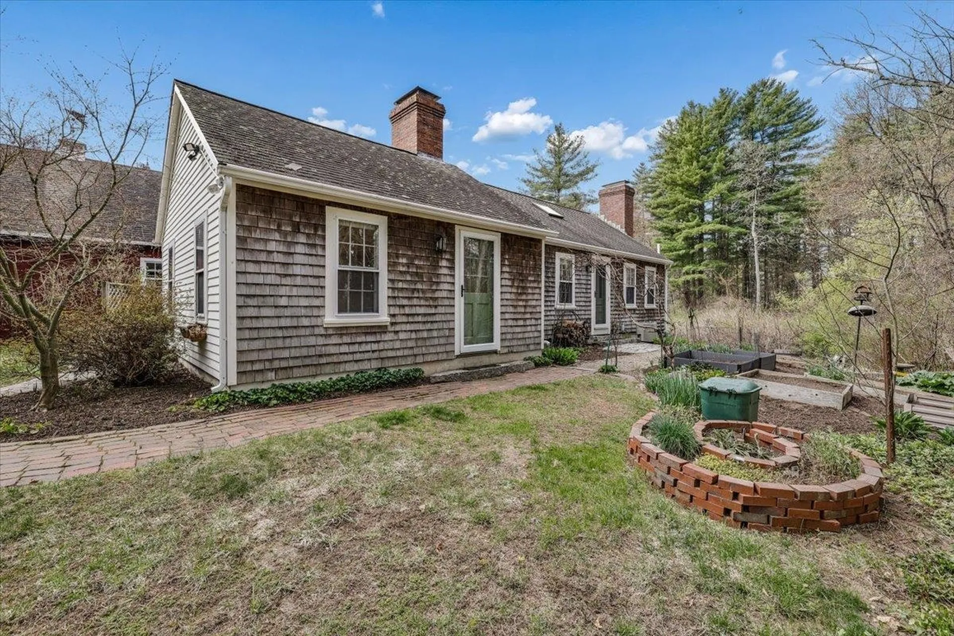 2 Mack Hill Road Amherst NH 03031