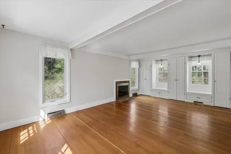 2 Mack Hill Road Amherst NH 03031
