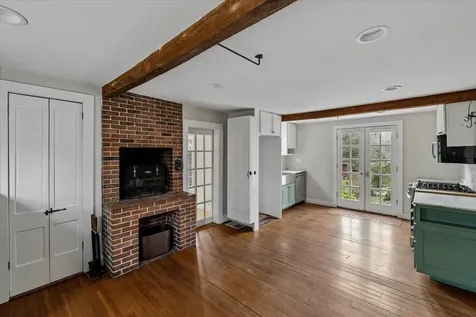 2 Mack Hill Road Amherst NH 03031