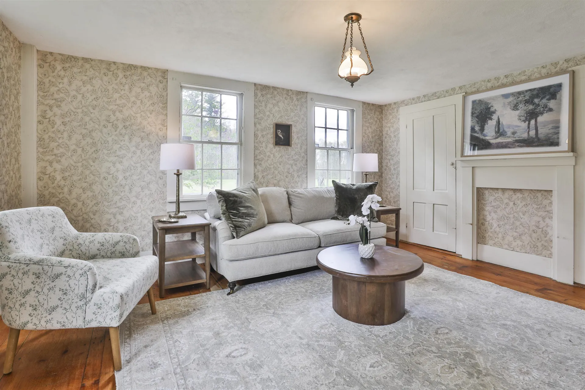 1 Featherbed Lane Derry NH 03038