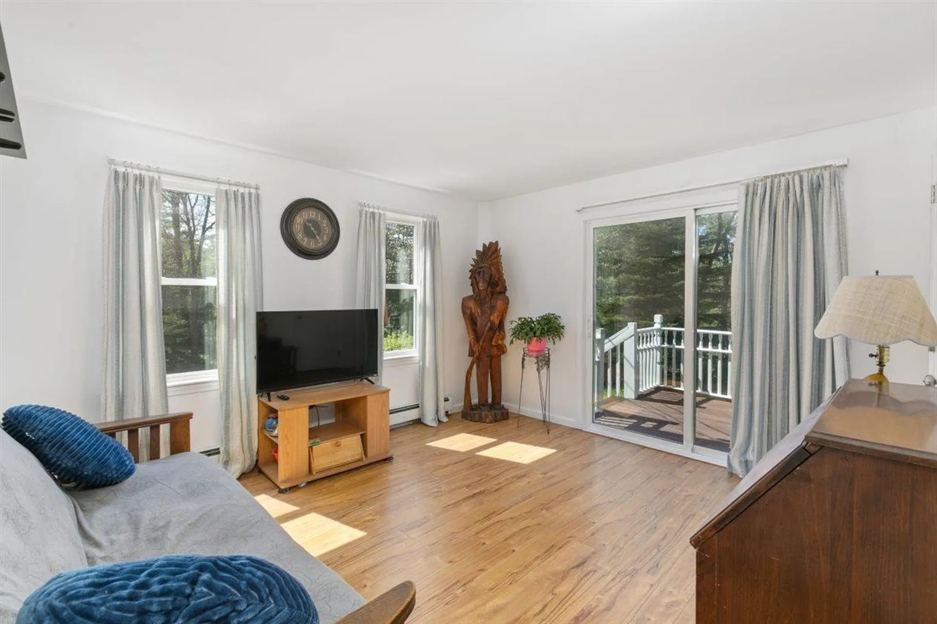 39 Prescott Road Raymond NH 03077