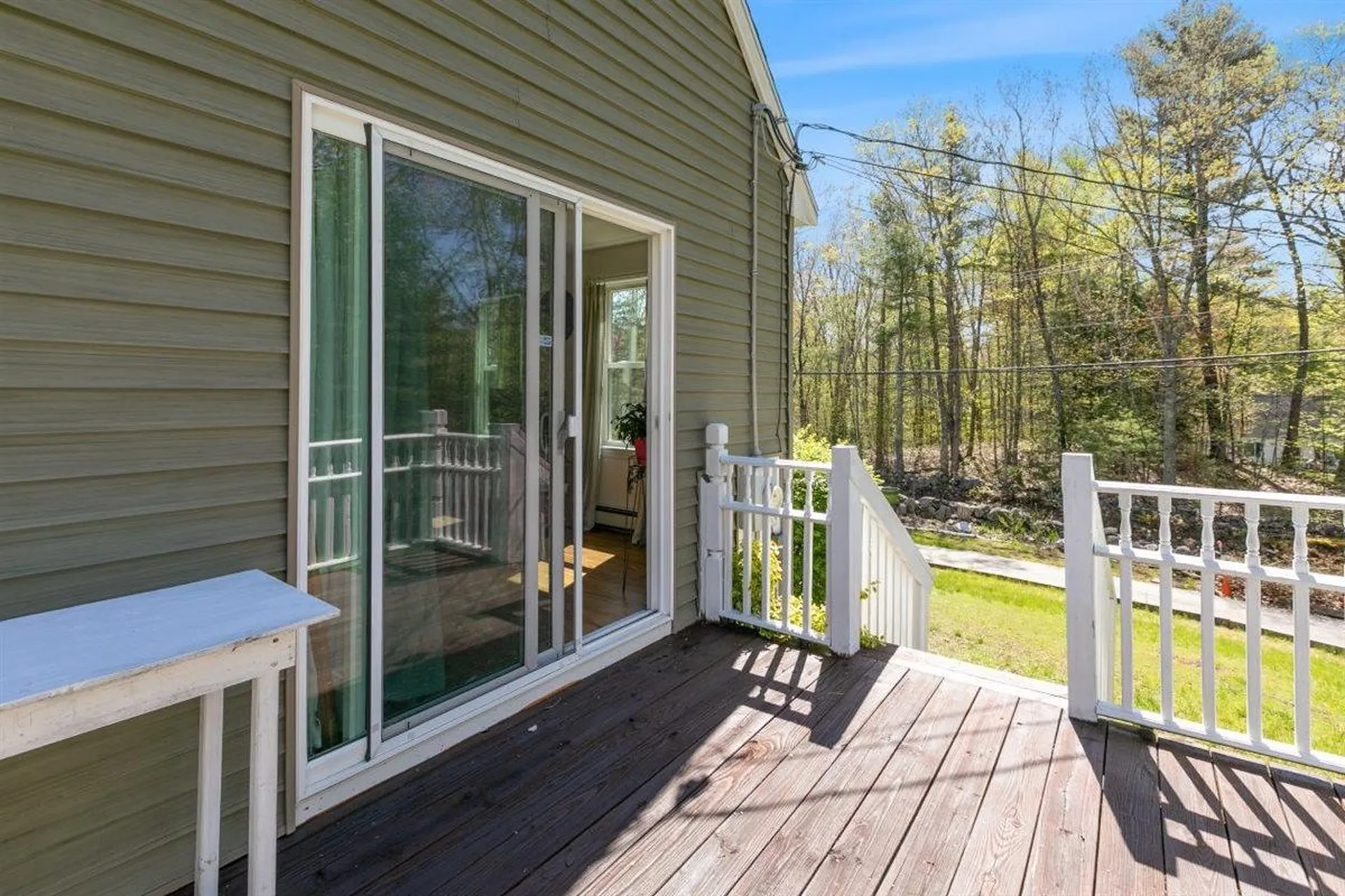 39 Prescott Road Raymond NH 03077
