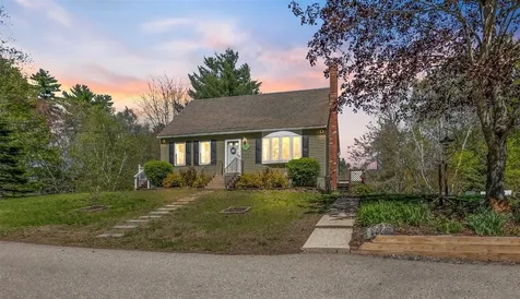 39 Prescott Road Raymond NH 03077