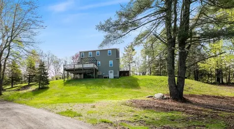 39 Prescott Road Raymond NH 03077