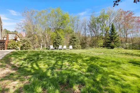 39 Prescott Road Raymond NH 03077