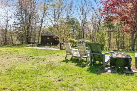 39 Prescott Road Raymond NH 03077