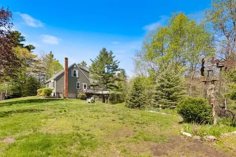 39 Prescott Road Raymond NH 03077