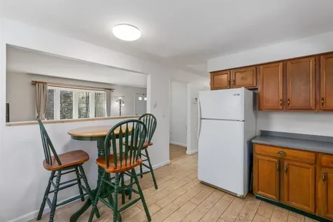 39 Prescott Road Raymond NH 03077