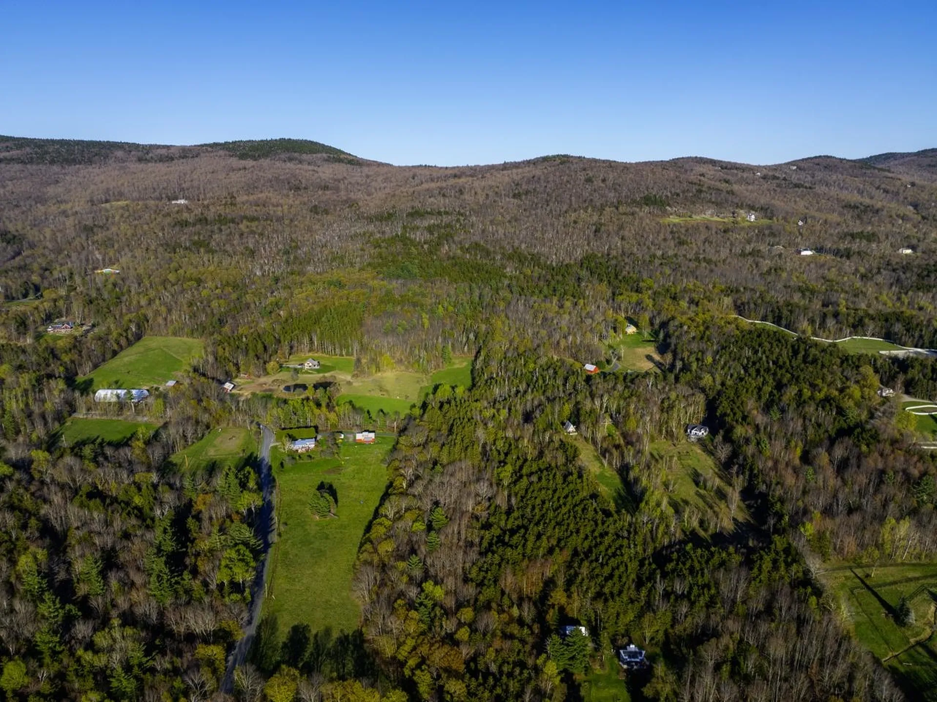 138 Fairview Road Warren VT 05674