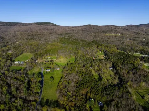 138 Fairview Road Warren VT 05674