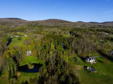 138 Fairview Road Warren VT 05674