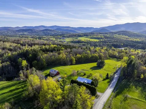 138 Fairview Road Warren VT 05674