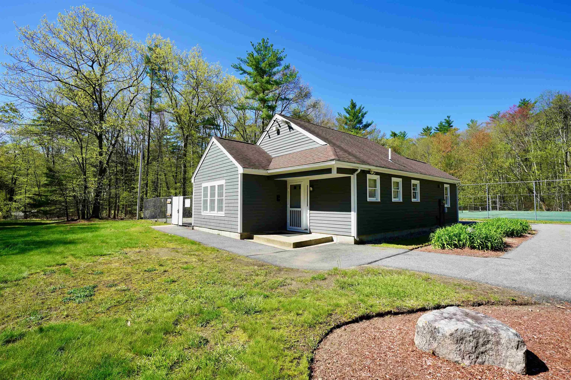 5 Boulder Way Merrimack NH 03054