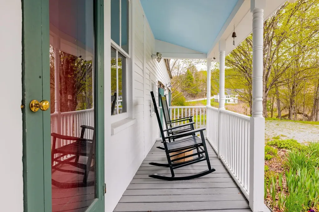 136 Route 10 Piermont NH 03779