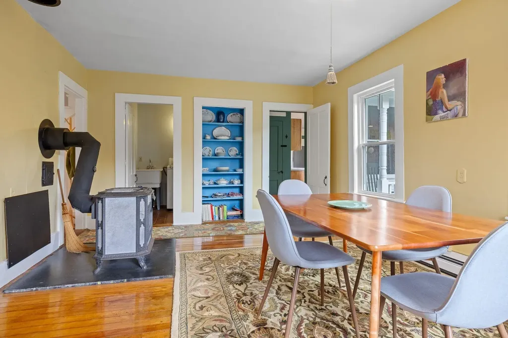136 Route 10 Piermont NH 03779
