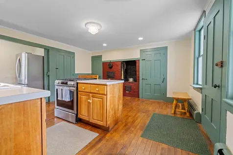 136 Route 10 Piermont NH 03779