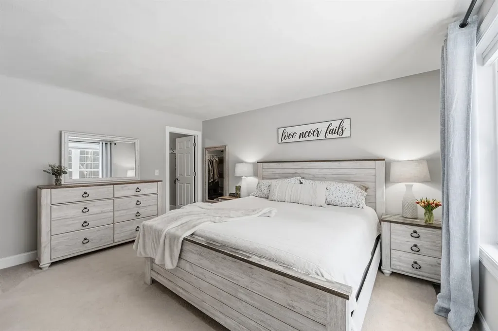 6 Baldwin Court Merrimack NH 03054