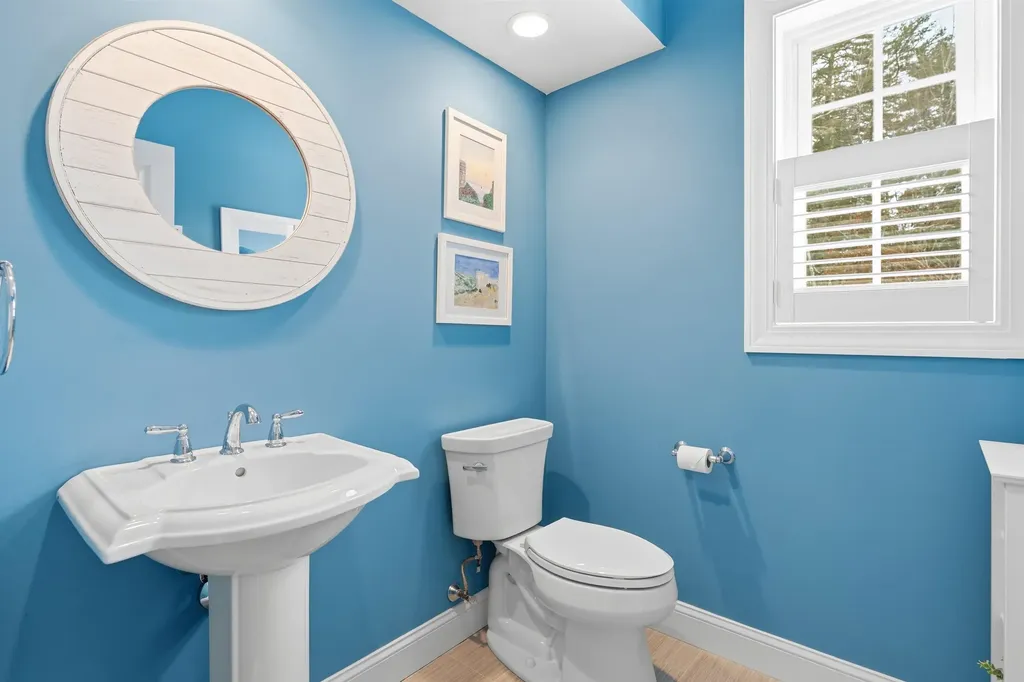 6 Baldwin Court Merrimack NH 03054