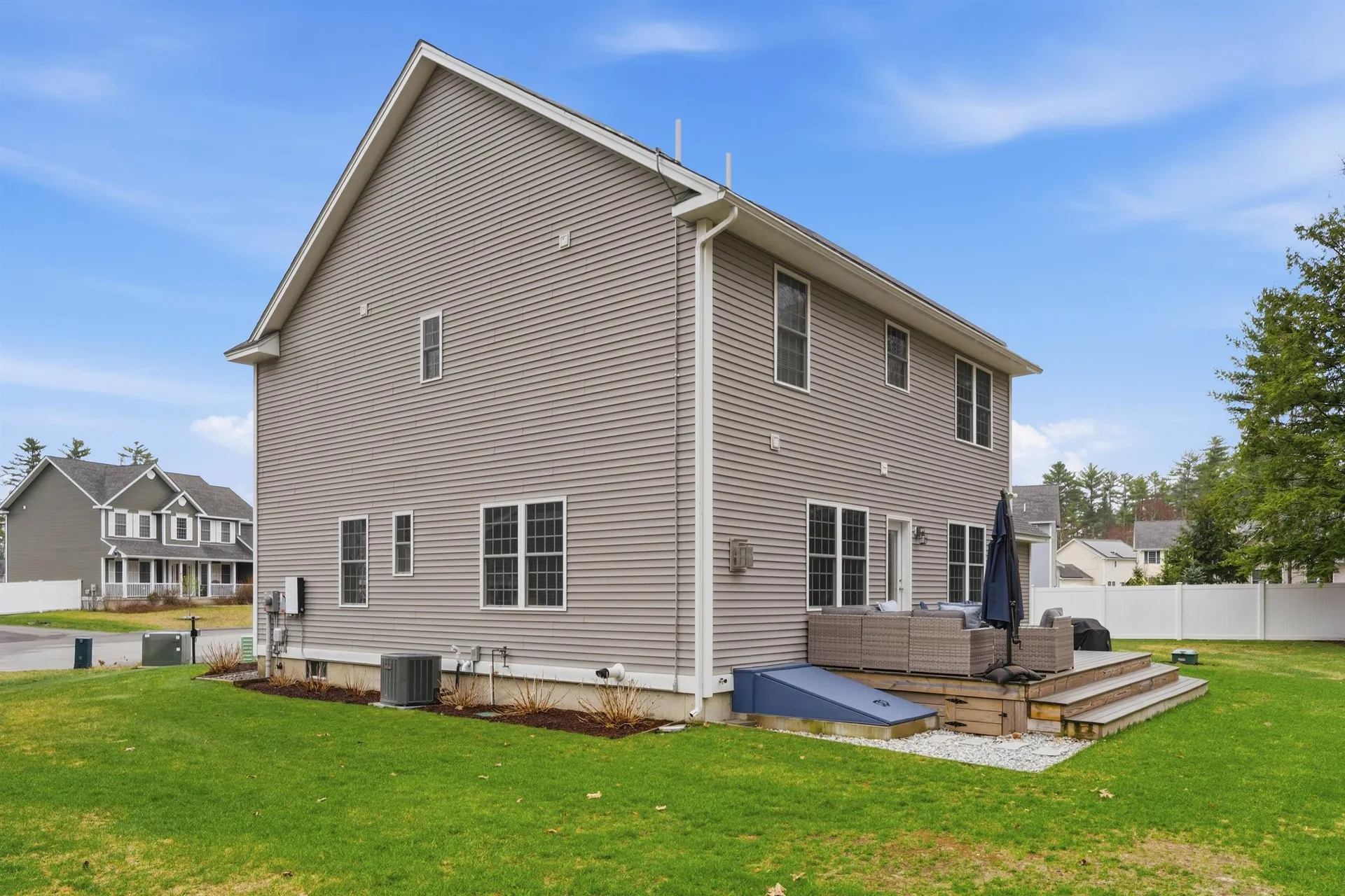 6 Baldwin Court Merrimack NH 03054