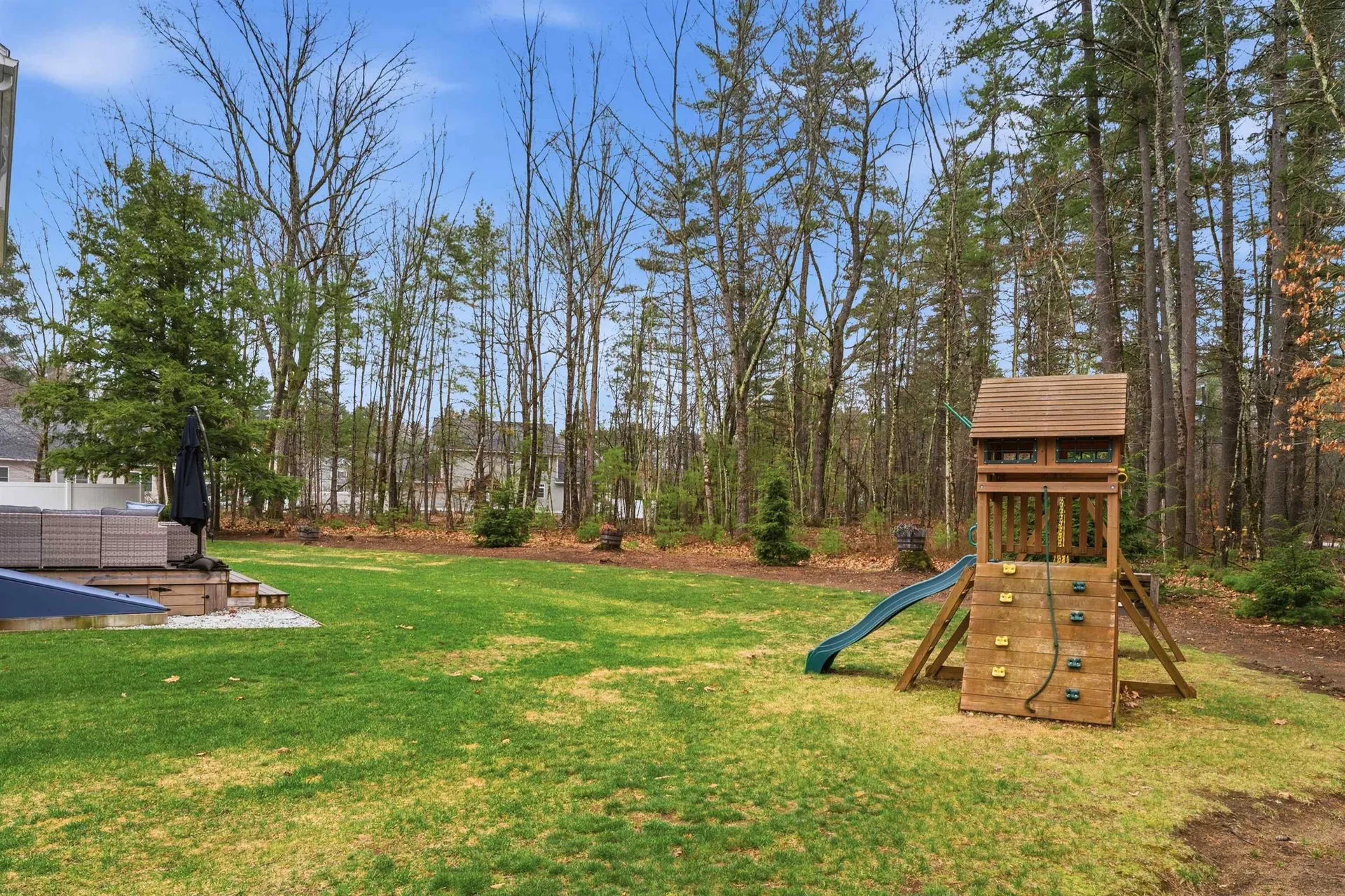 6 Baldwin Court Merrimack NH 03054