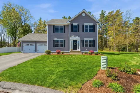 6 Baldwin Court Merrimack NH 03054